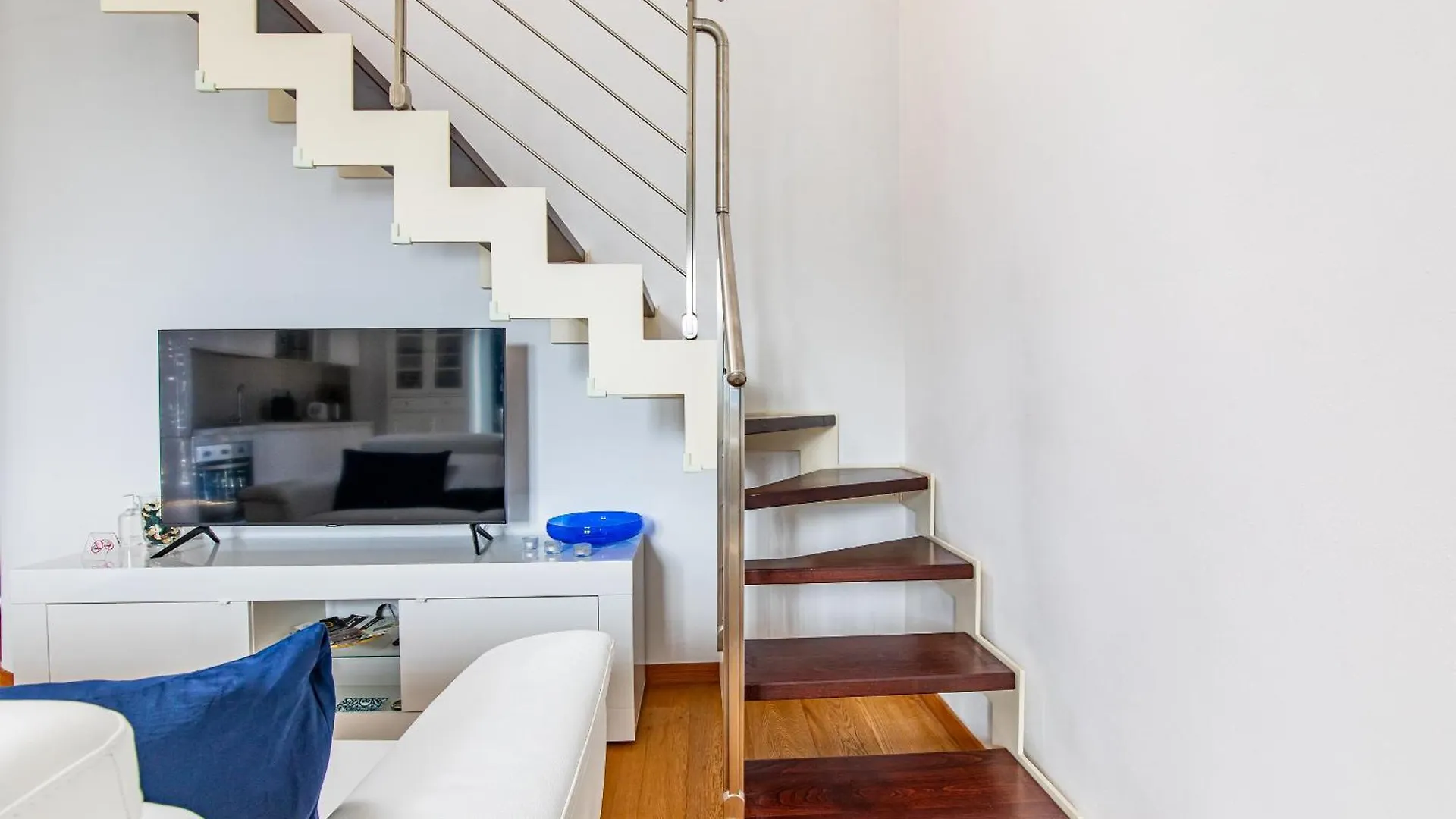 Elena House Apartments فياريجيو إيطاليا